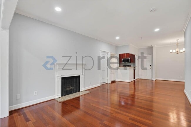 Photo - 2921 Lenox Rd NE