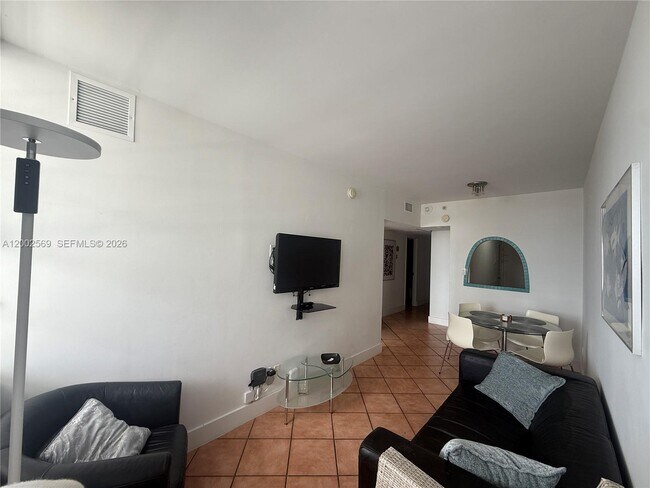 Photo - 100 Lincoln Rd Unit 1209