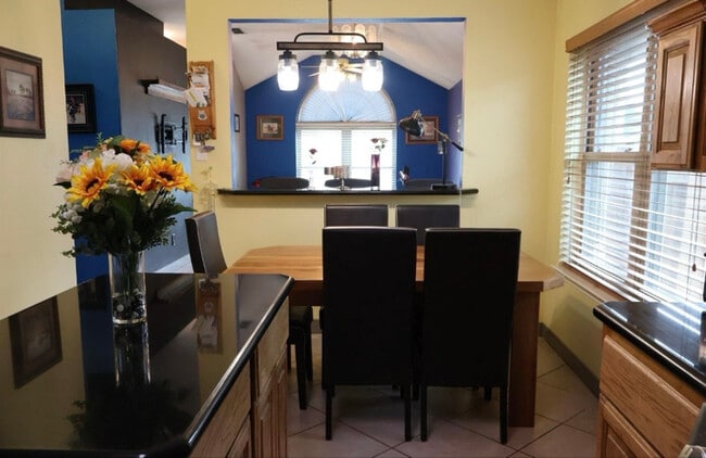 Photo - 9005 Stillwater Trail