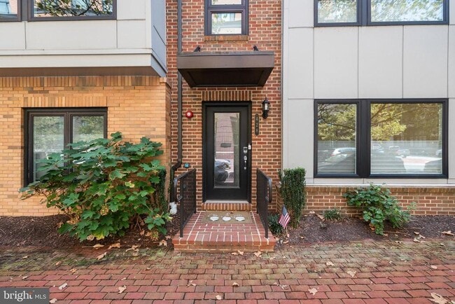 Building Photo - 428 Stabler Ln Rental