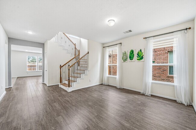 Photo - 4118 Lake Cypress Cir