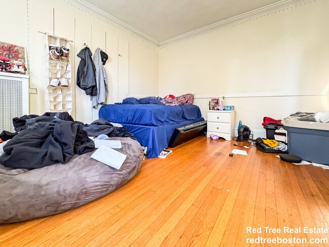 28 Manet Rd