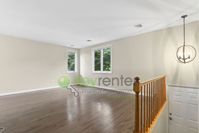 Photo - Spacious 2BR/2BA Duplex in Gated Community with Parking, Washer/Dryer & NYC Skyline Views