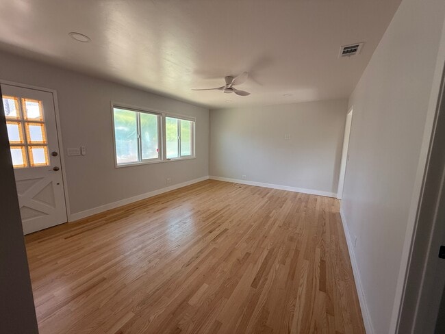 Photo - 1720 Marshall Ct Townhome