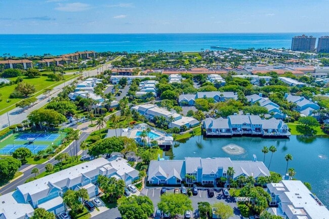 Photo - 716 Ocean Dunes Cir