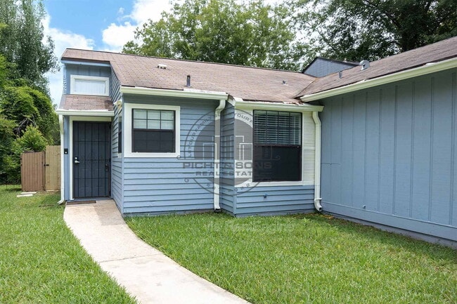Photo - 3223 Albert Dr
