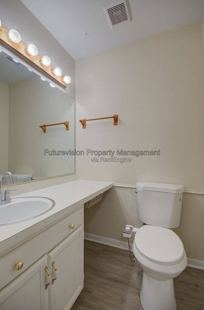Photo - 4 Millstone Ct