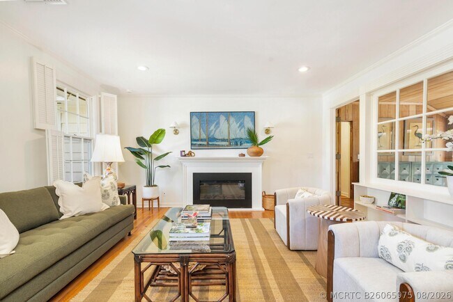 Photo - 1161 N Ocean Way