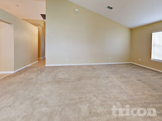 Photo - 1104 Cherry Point Way