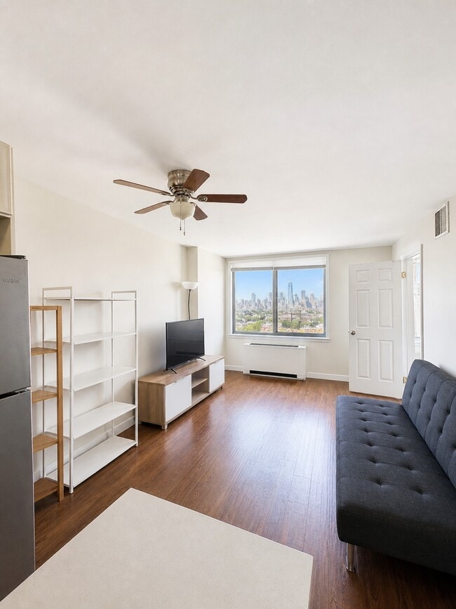 Building Photo - 270 Marin Blvd Unit 19Q