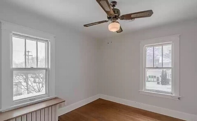Photo - 528 N 4th St