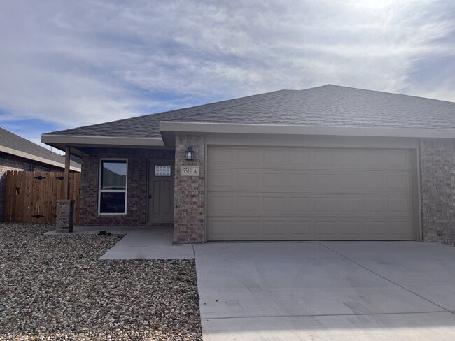 Cute Duplex in North Lubbock - Cute Duplex in North Lubbock Apartment