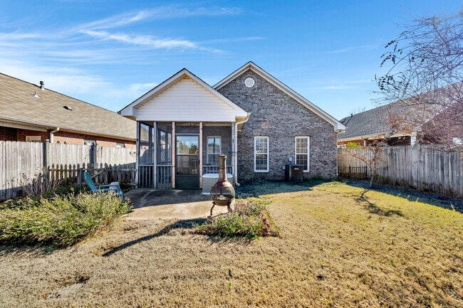 Photo - 4845 Longmeadow Ln