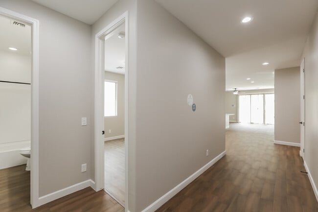 Photo - 4813 W Leodra Ln