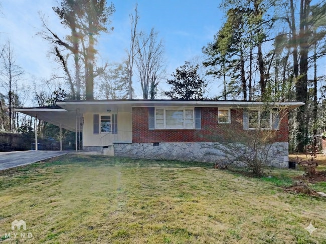 Building Photo - 3660 Hill Acres Rd SW