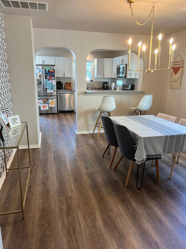 Photo - 201 Cadillac Cove