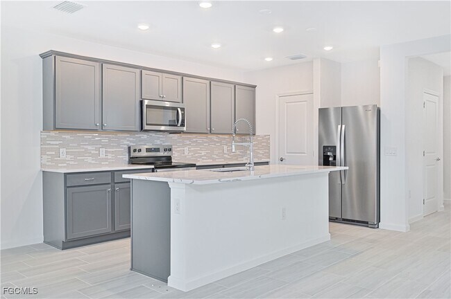 Photo - 13011 Luminary Wy