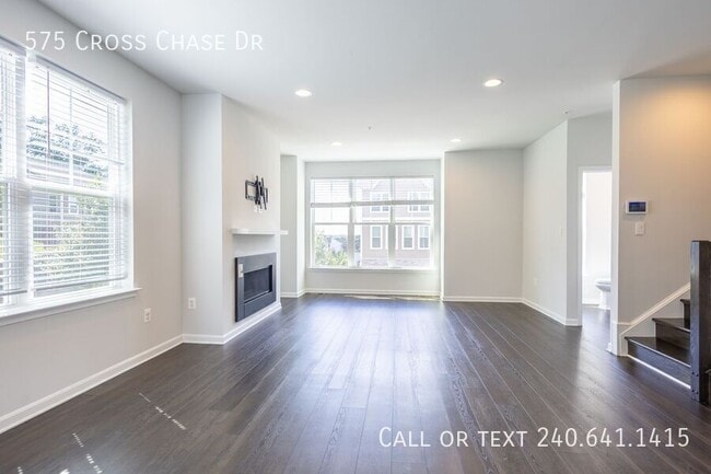 Photo - 575 Cross Chase Dr
