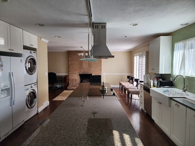 Photo - 1170 Belsaw Cir