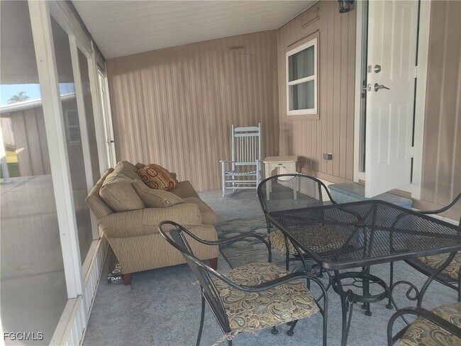 Photo - 20711 Port Dr