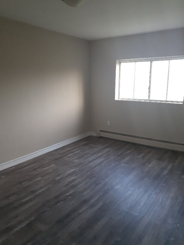 Photo - 505 Parkside D
