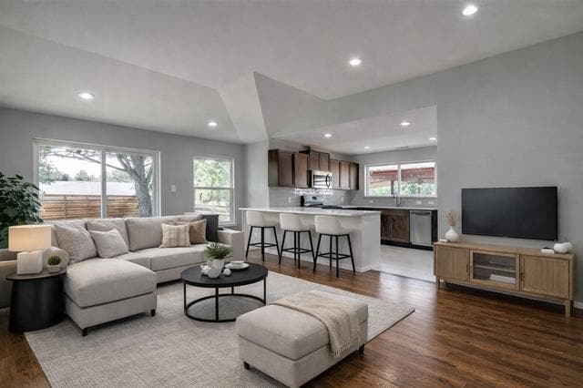 Photo - 9036 Clearwater Dr