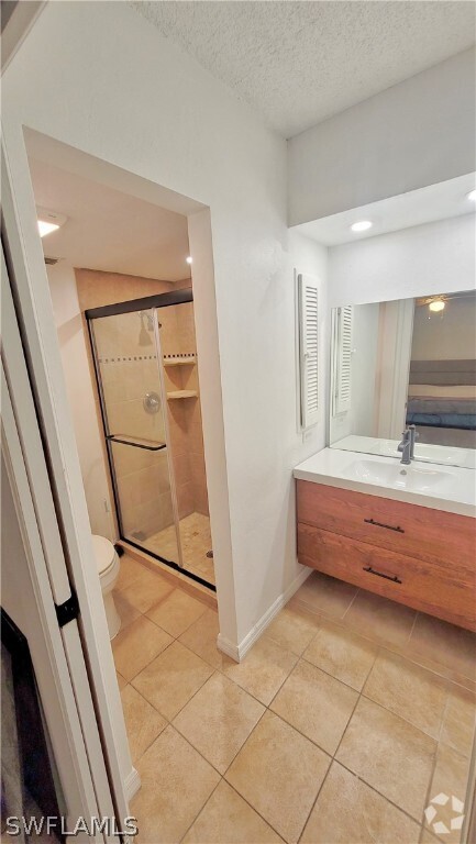 Building Photo - 4708 SW 8th Pl Unit 101 Rental
