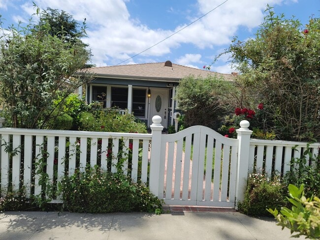 Photo - 422 N Shaffer St