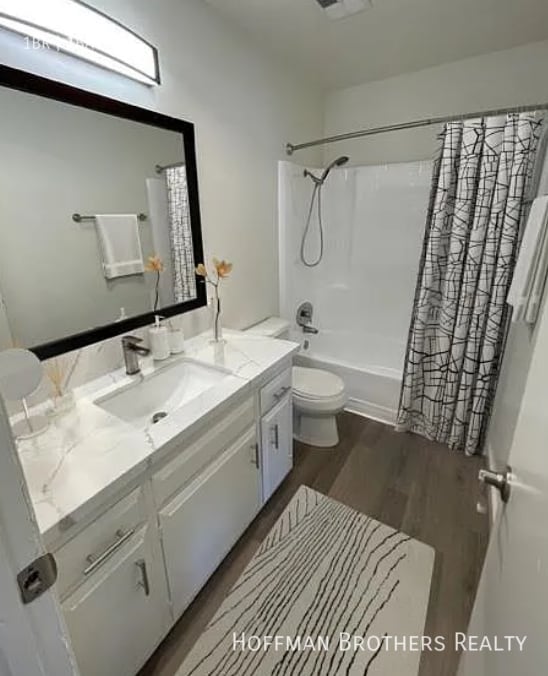 Photo - 301 Avocado St Unit 16