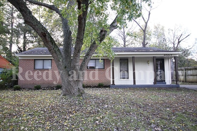 4557 Spring Valley Dr