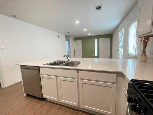 Photo - 7426 Birch Harvest Dr