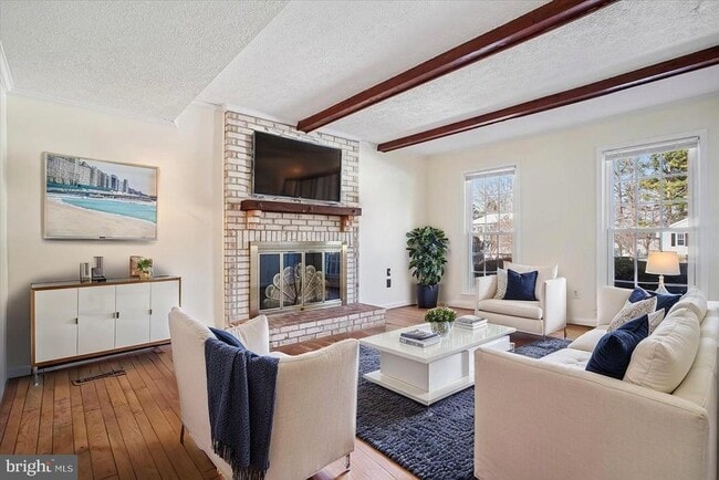 Photo - 1221 Forestville Dr