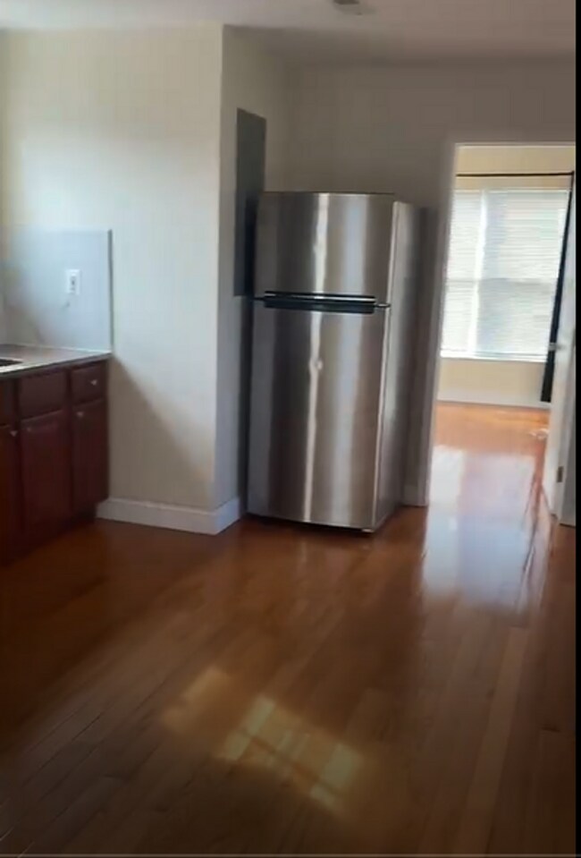 Photo - 763 S 13th St Unit 3rd fl