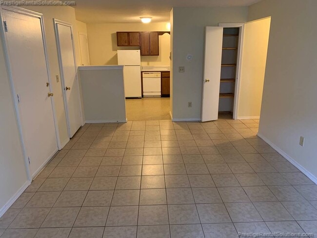 Photo - 59 Manchester St Apartments Unit 2