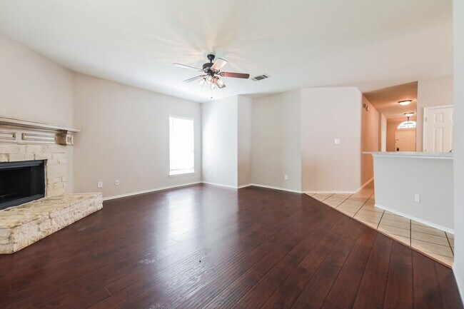 Photo - 9915 Wethers Field Cir