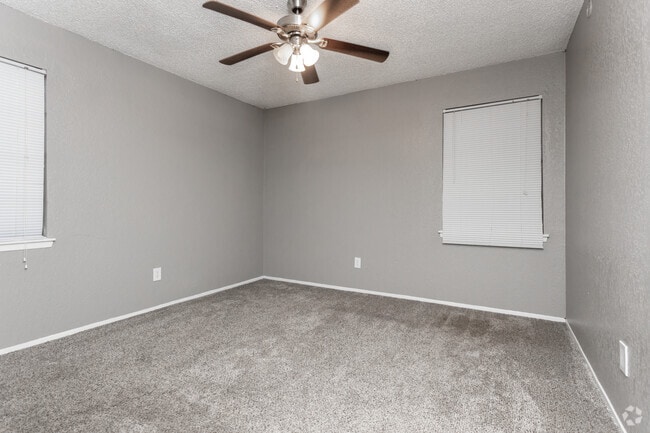 1BR,1BA-545sft