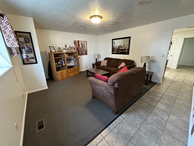 Photo - Nottingham Apartments