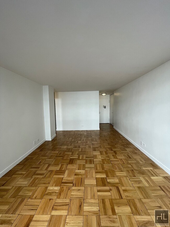 EAST 49 STREET