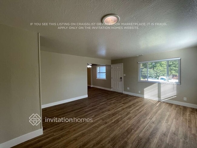 Photo - 7560 Circuit Dr