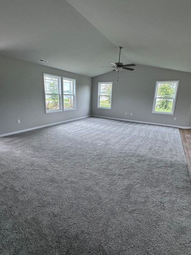Photo - 19 Shiloh Dr