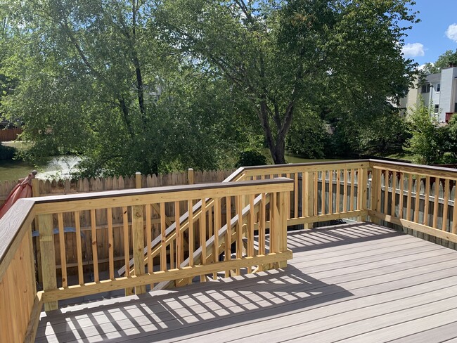 Photo - 7120 Lake Cove Dr