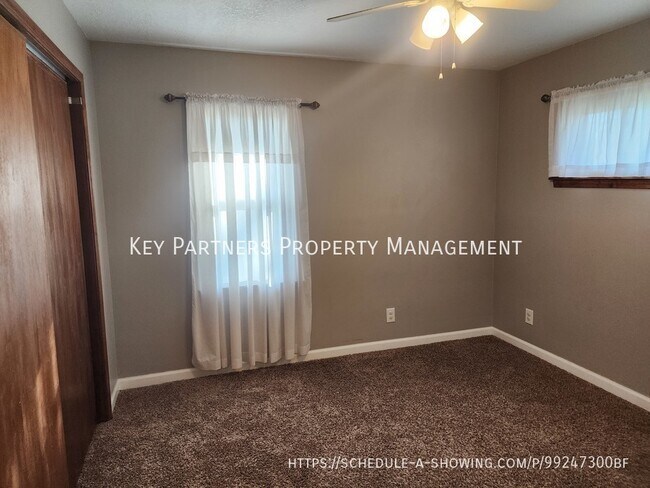 Photo - 12906 W 92nd St