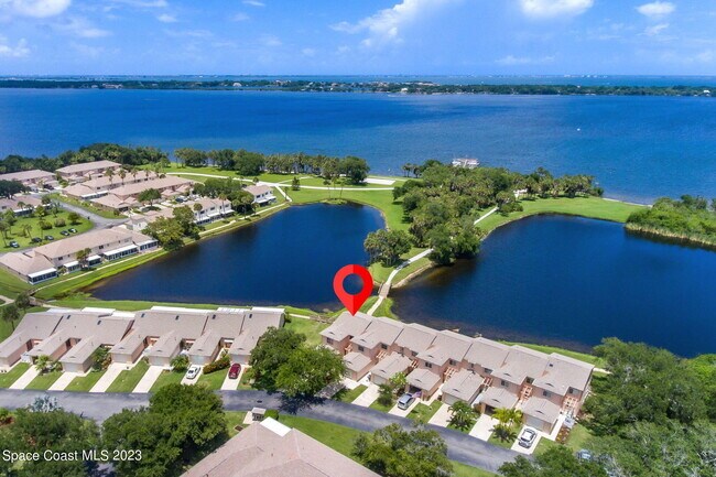 Photo - 271 Forecast Ln