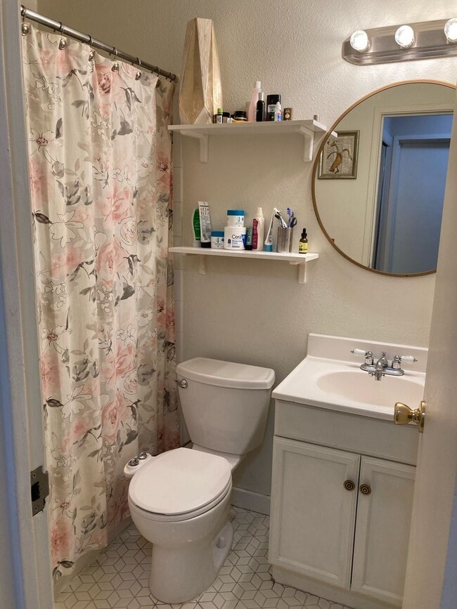 Photo - Updated 1bed/1bath in South Boulder - Avail June 5th!