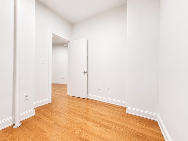 Photo - 29 W 12th St Unit 1B