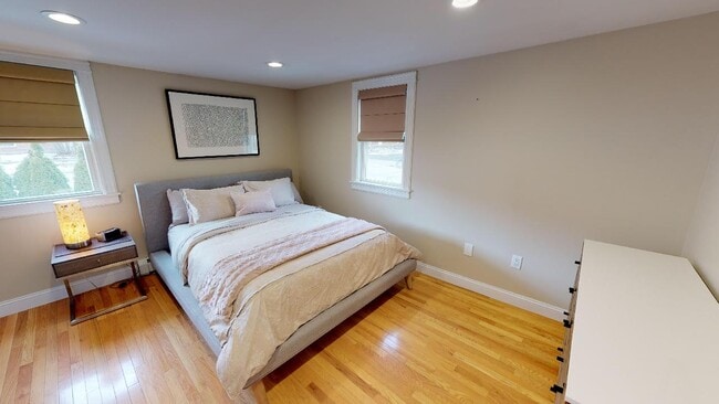 Photo - State St Unit A