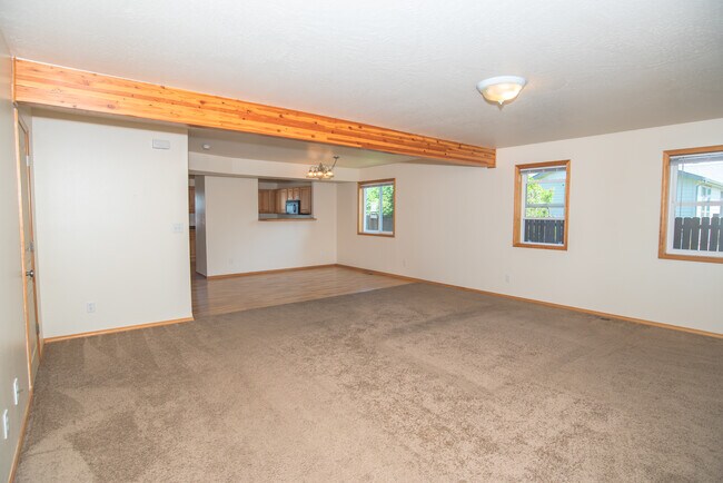 Photo - 2226 Burlington Ave