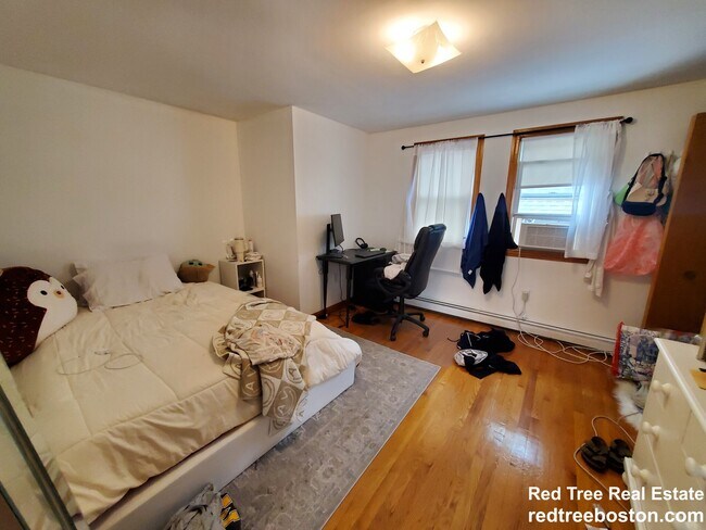 Photo - 66 Brooks St Unit 3