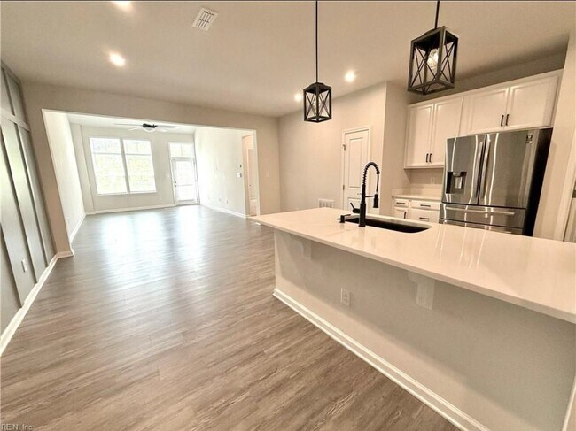 Photo - 3432 Foxglove Dr