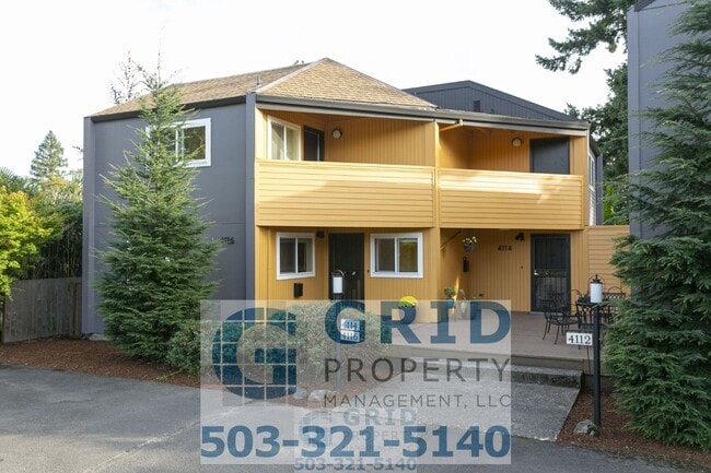 Building Photo - GPM648 - SE Stark St (T1) Unit 4114 Rental